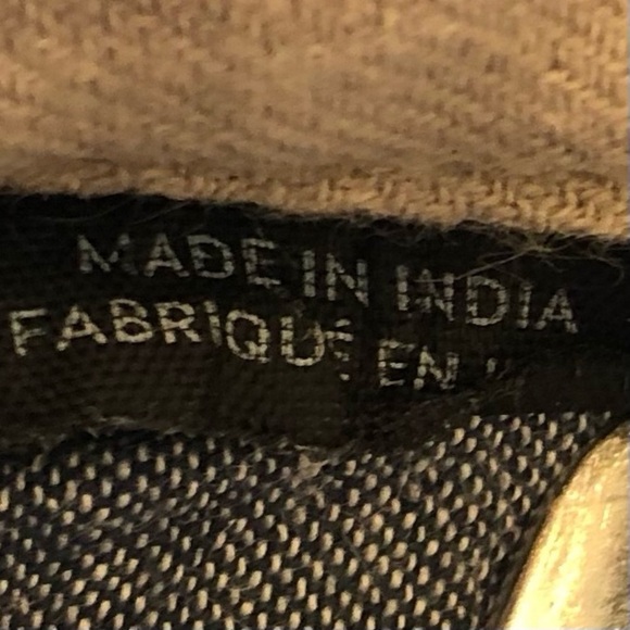 Billabong /Core Fit /Stretch/Flannel / button up/ Size M - Picture 6 of 12